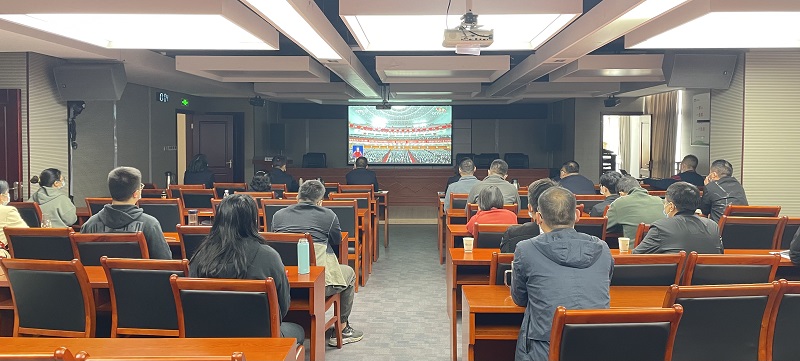 1.西能建工在筑黨員干部.jpg